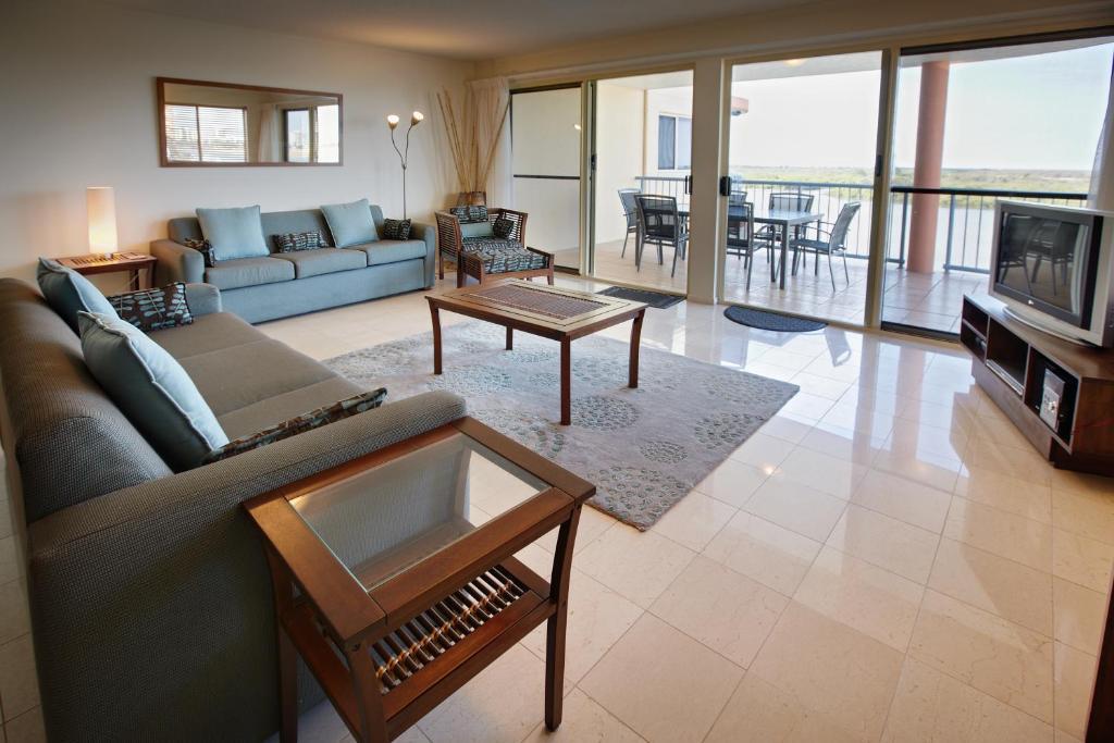 On The River Apartments Maroochydore Zimmer foto