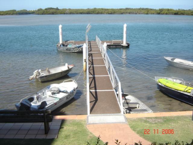 On The River Apartments Maroochydore Exterior foto
