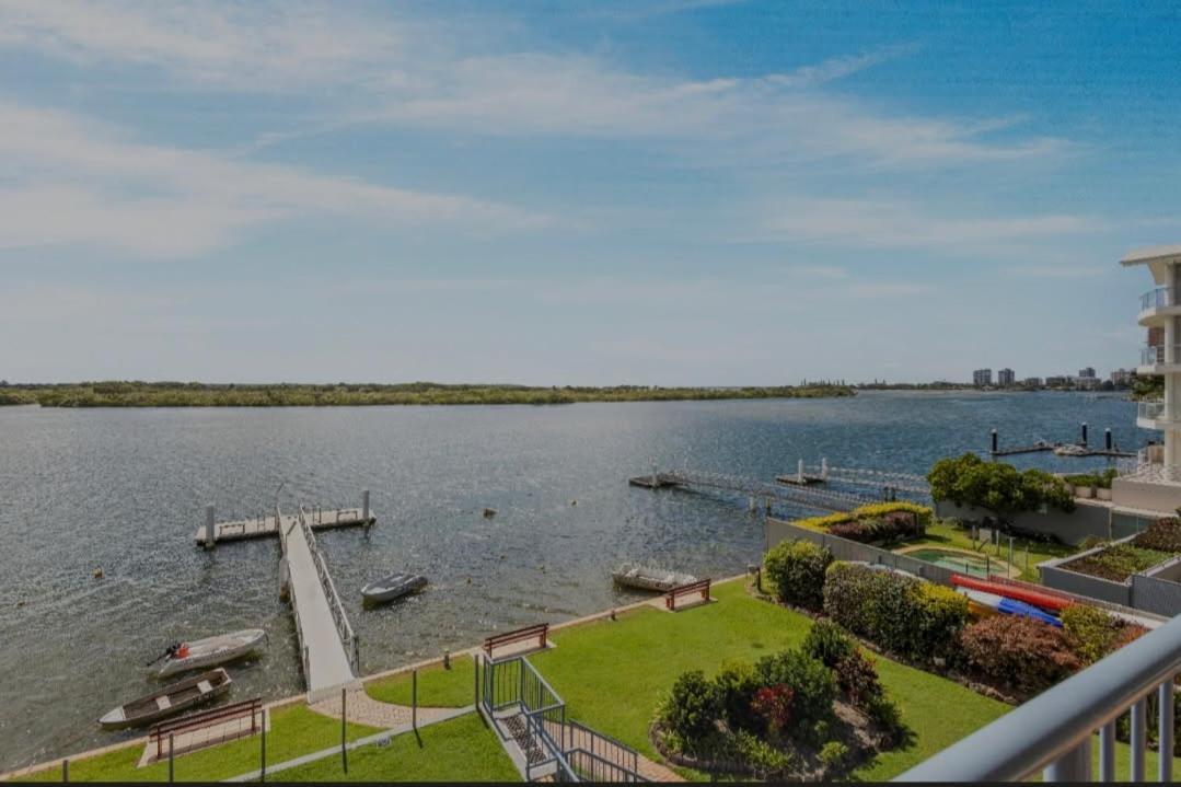 On The River Apartments Maroochydore Exterior foto